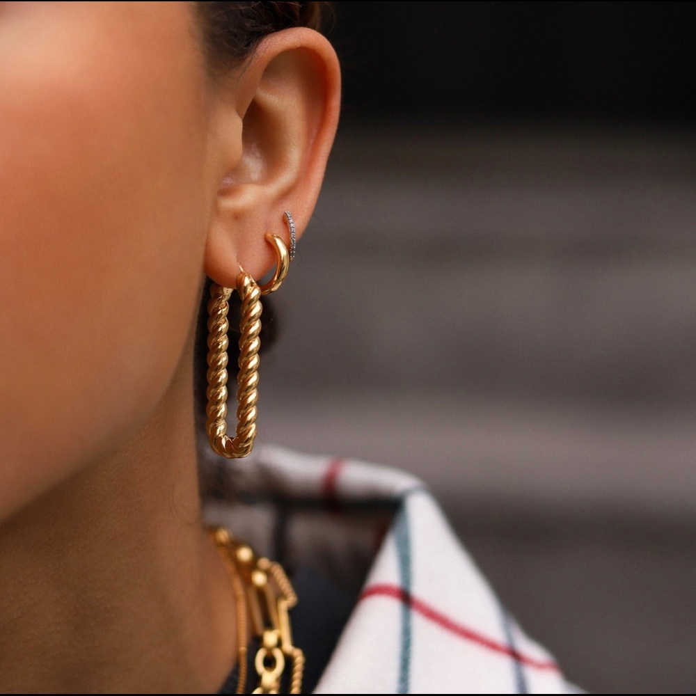 Tidal Ovate Hoop Earrings